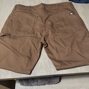 Great Condition Men’s 36x30 Brown Dickies Flex Cargos